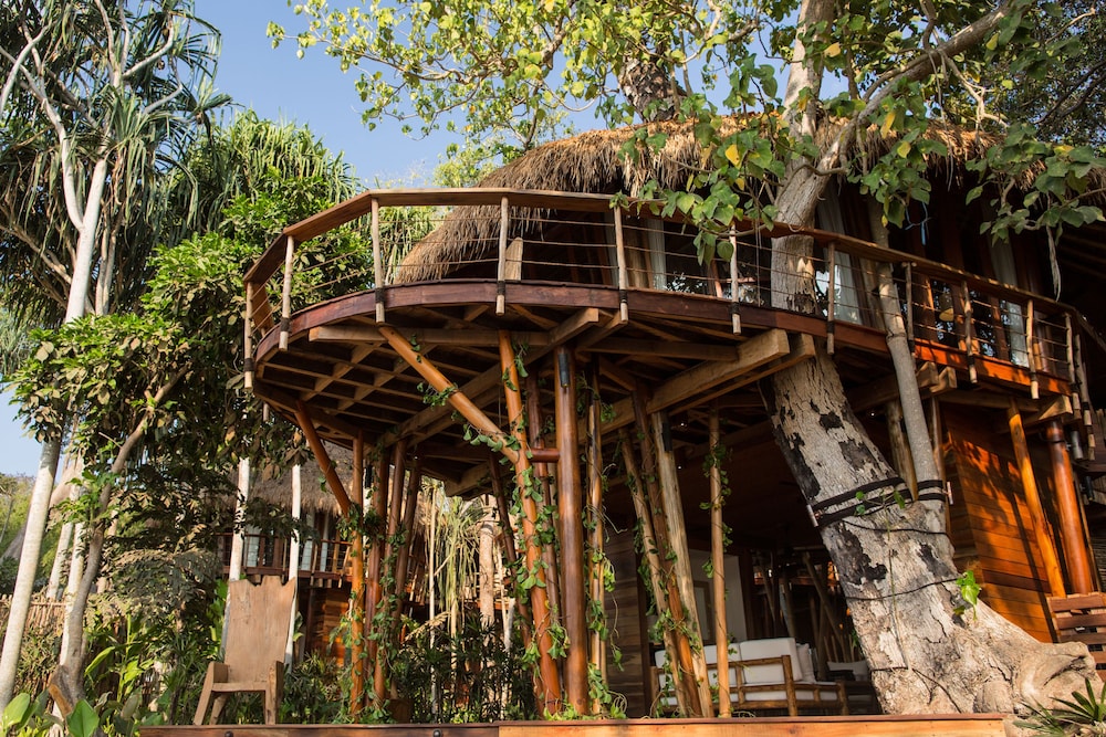 Nihiwatu Resort Sumba 1/50