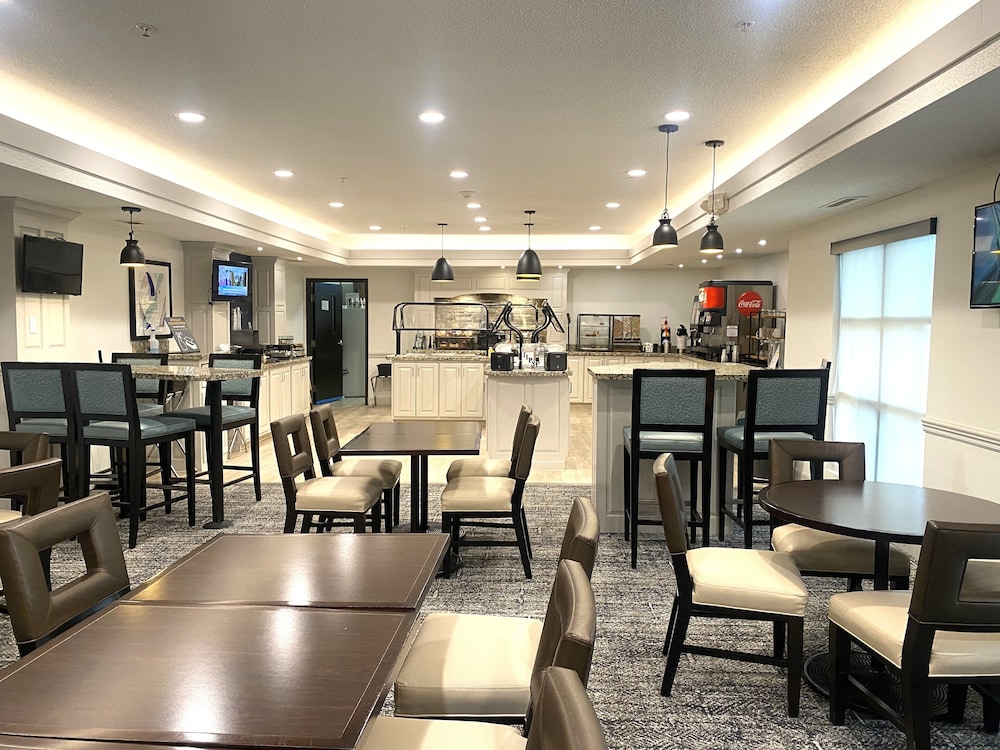 Staybridge Suites Columbia Hwy 63 I 70 33/50
