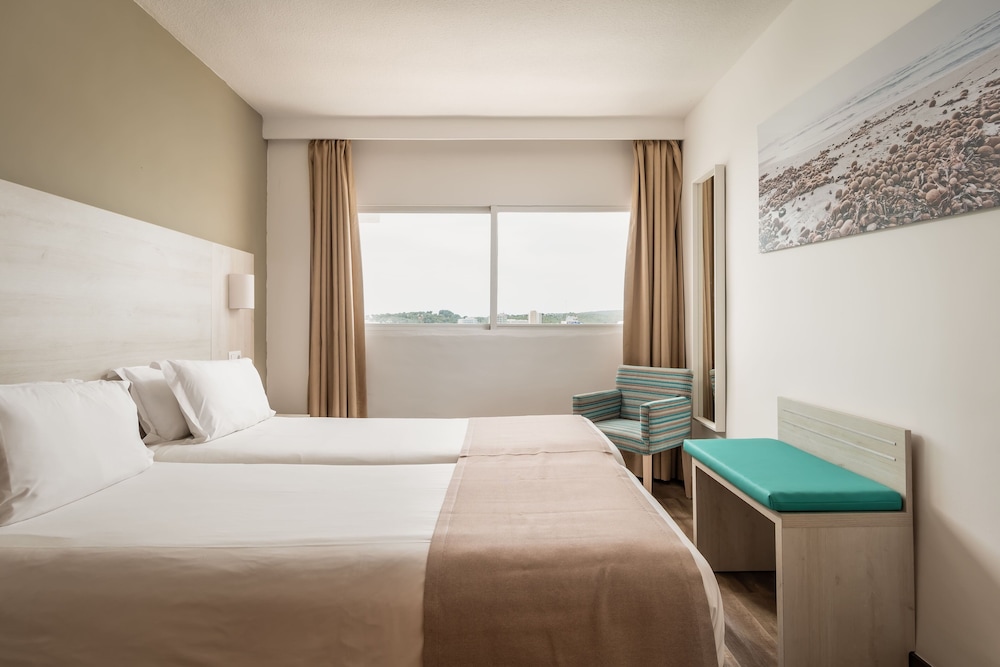 Apartamentos Vistasol 30/80