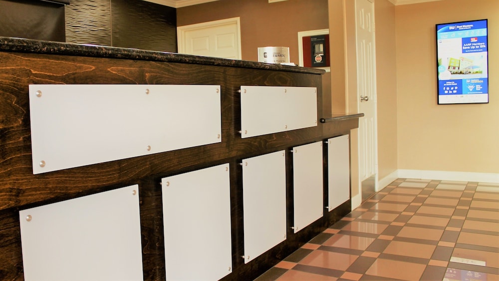 Best Western Inn Of Nacogdoches 8/31