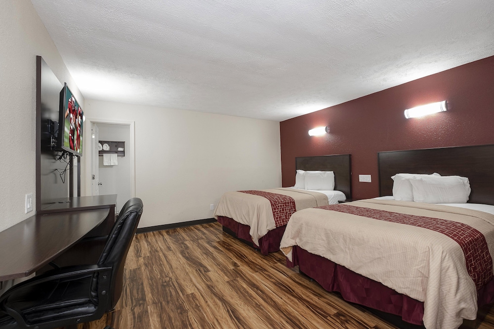 Red Roof Inn Starkville 18/31