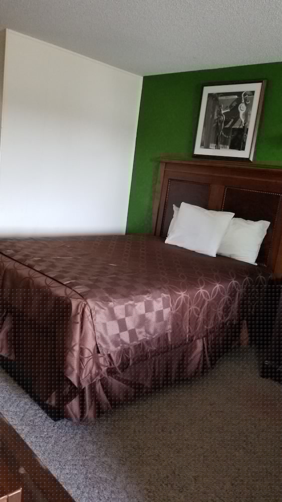 Island Inn 10/64