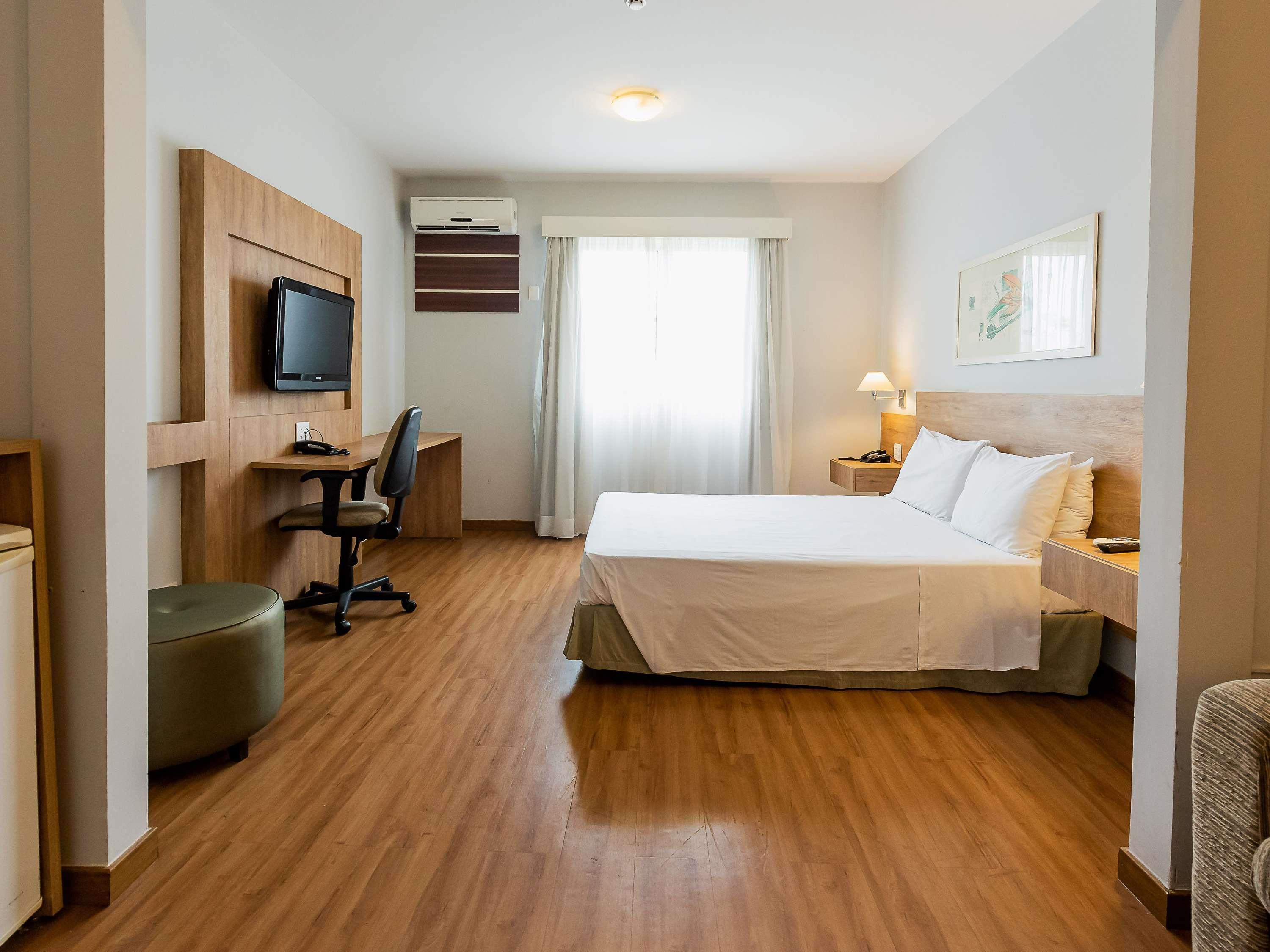 APARTMENT, QUEEN BED