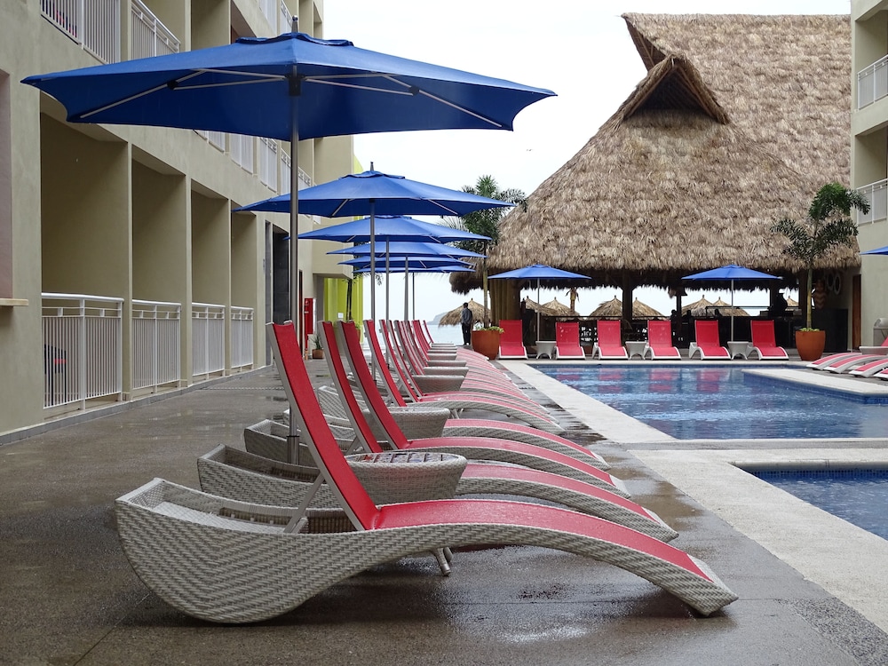 Decameron Isla Coral Guayabitos Ramada All Inclusive Resort 35/48