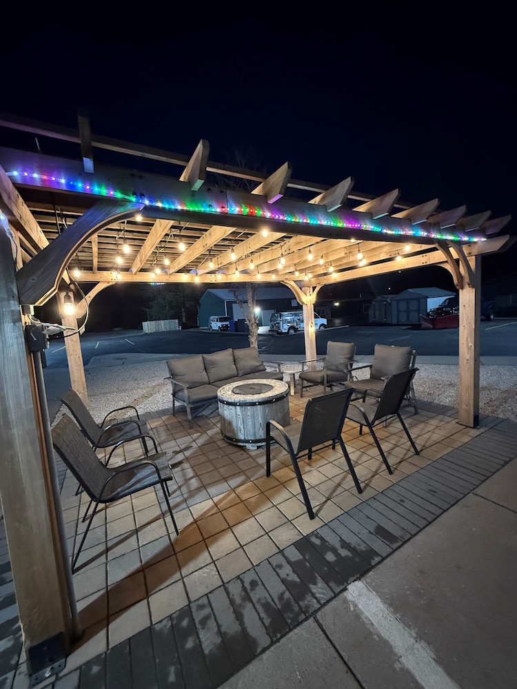 AmericInn by Wyndham Tomahawk 5/50