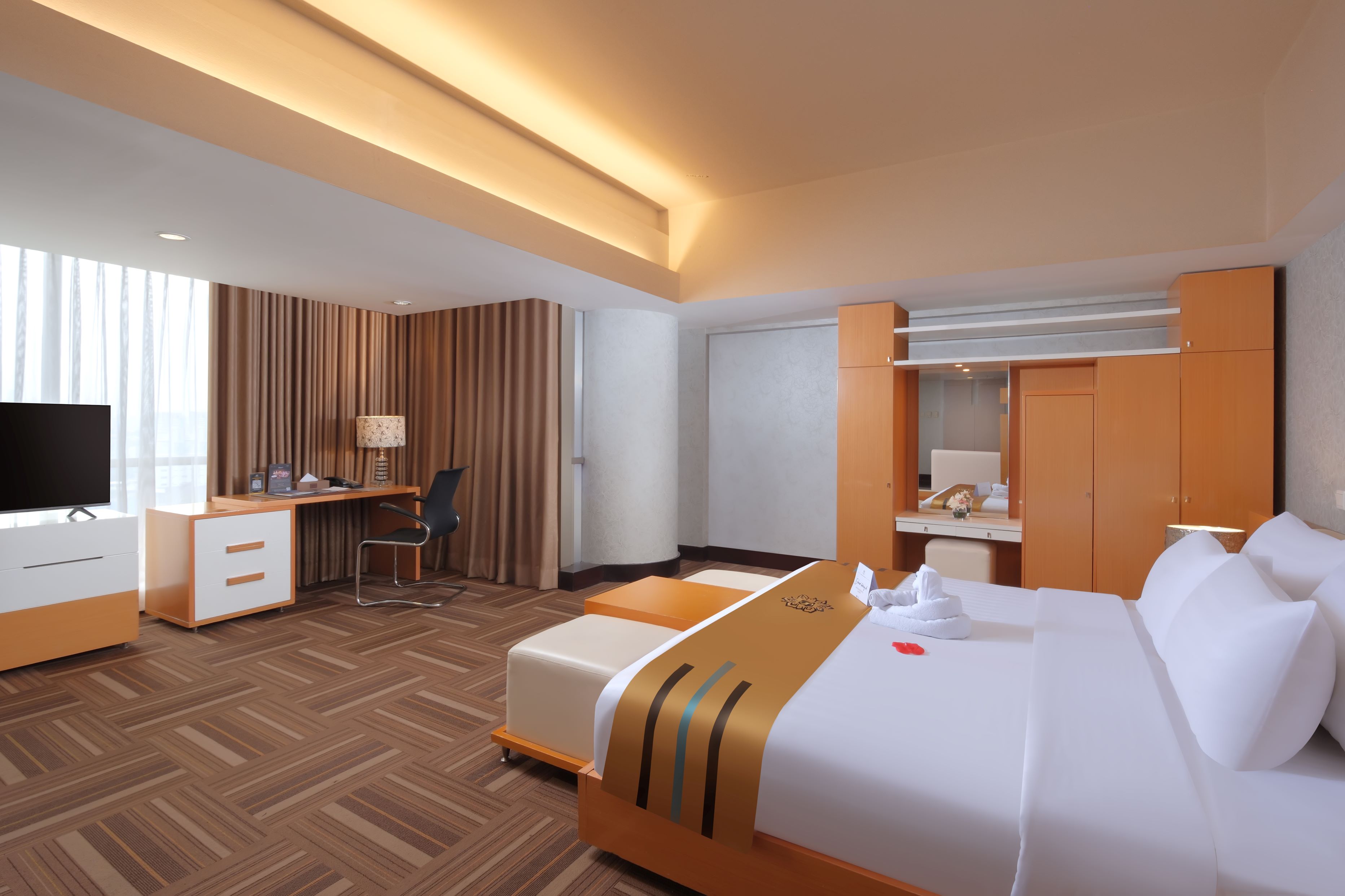 Merlynn Park Hotel in JAKARTA