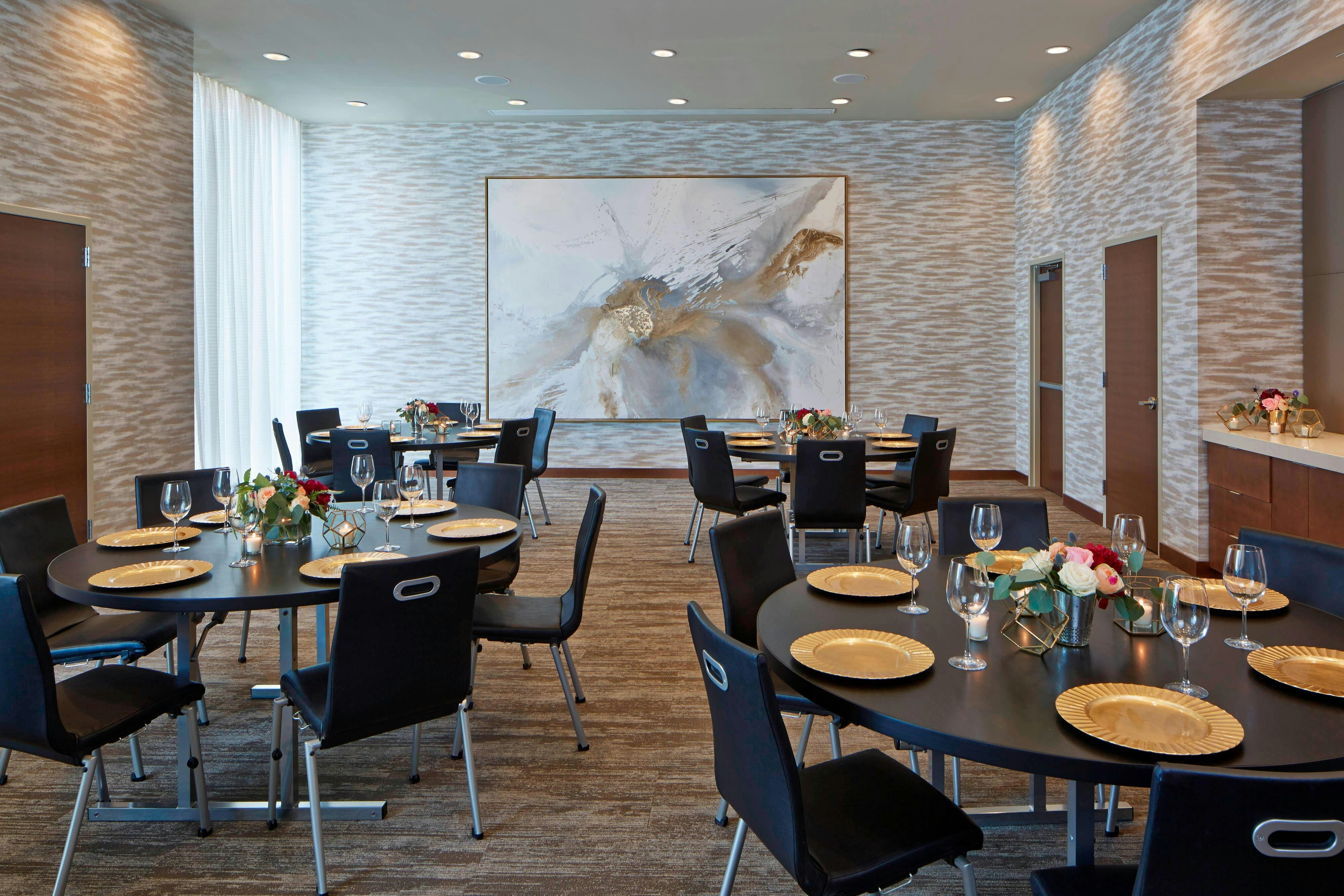 AC Hotel Des Moines East Village 39/48