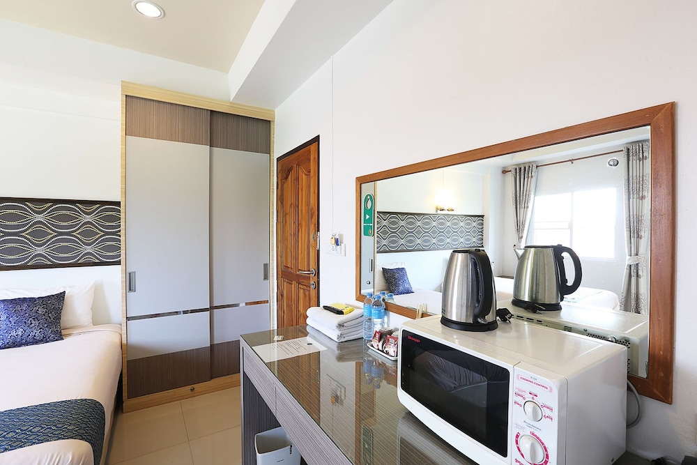 V Place Residence 48/50