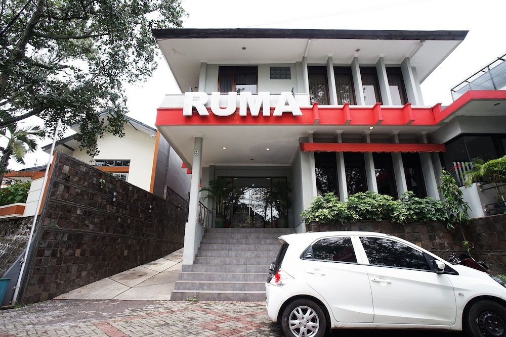 RUMA Hostel 2/43