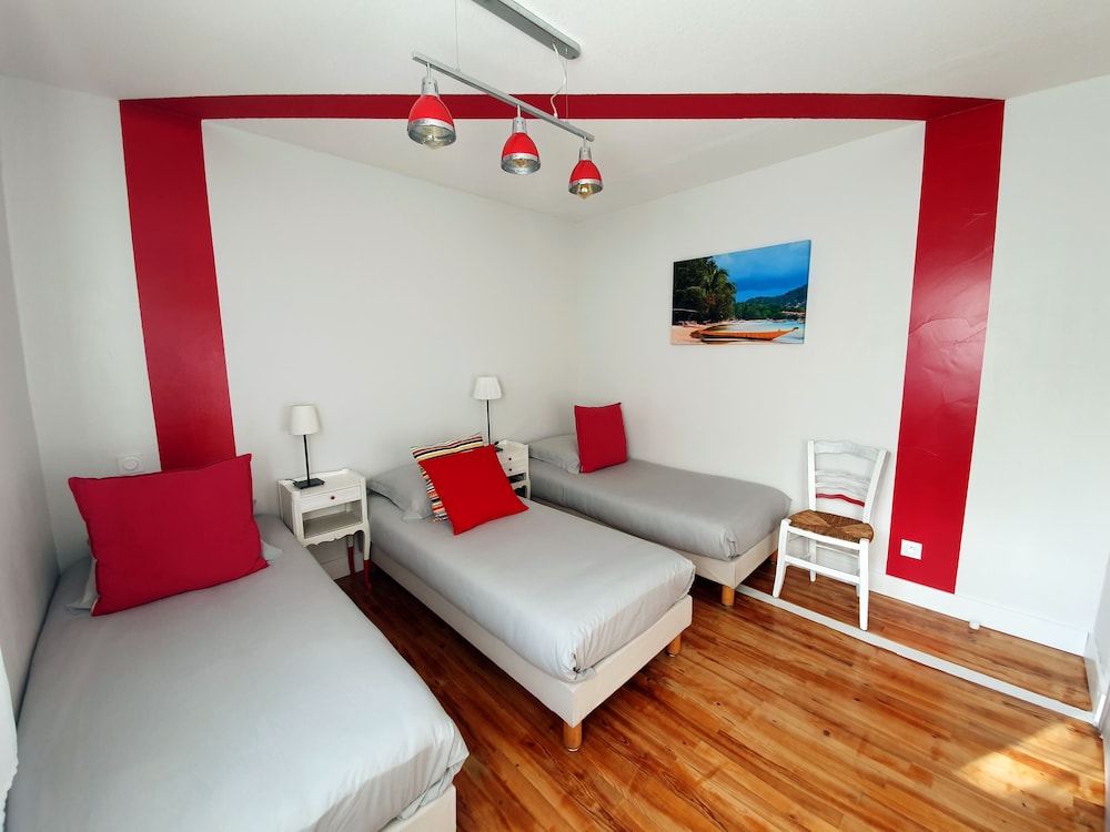 La Maison Bisca - Hostel 5/50