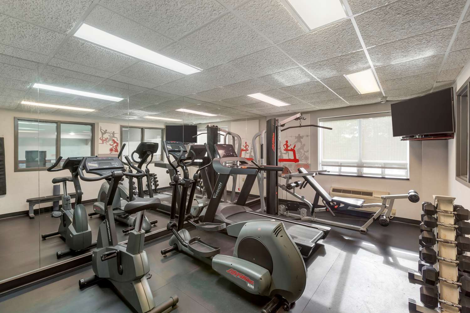 Best Western Plus Burlington Inn and Suites 9/21