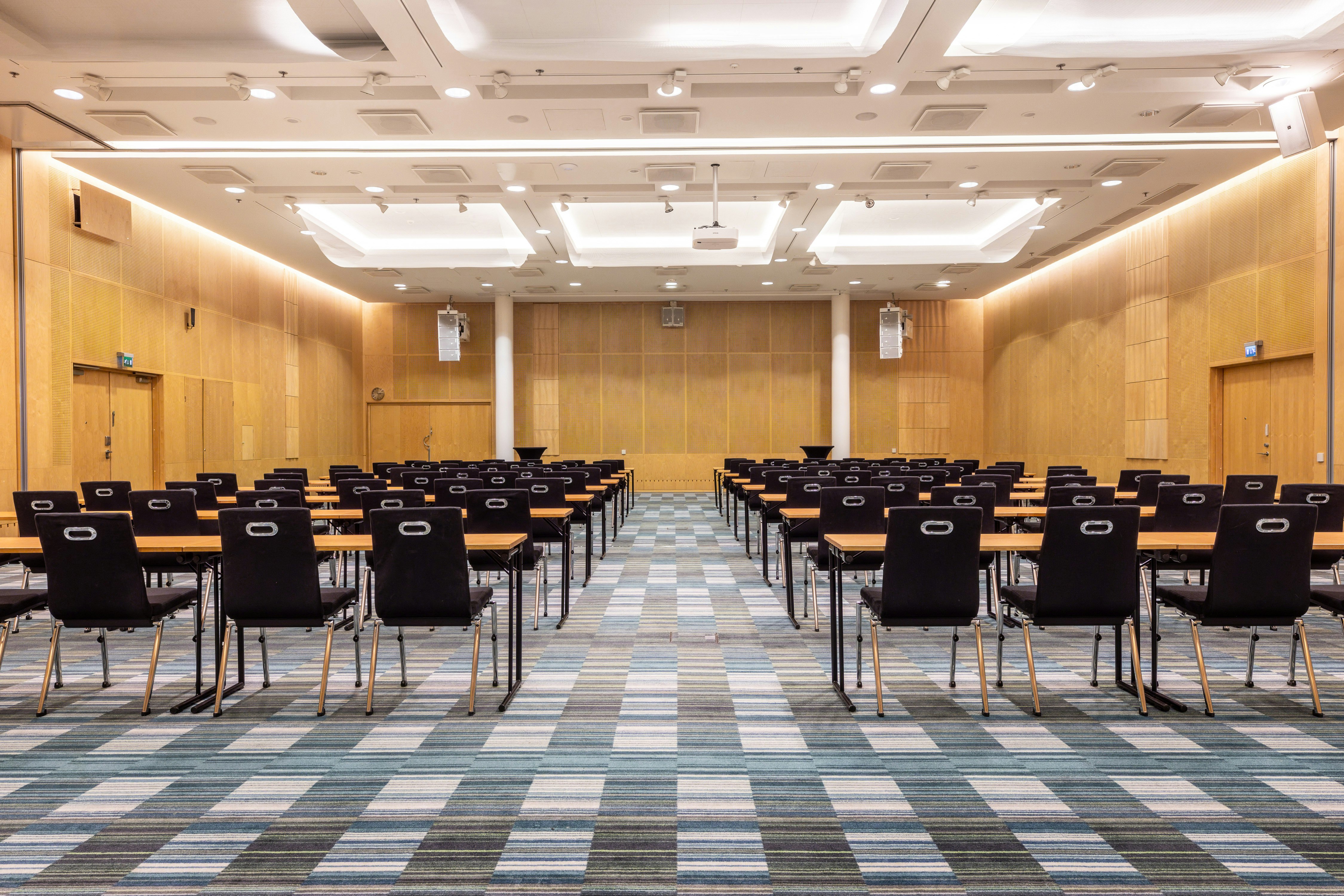 Hilton Helsinki Airport 40/48