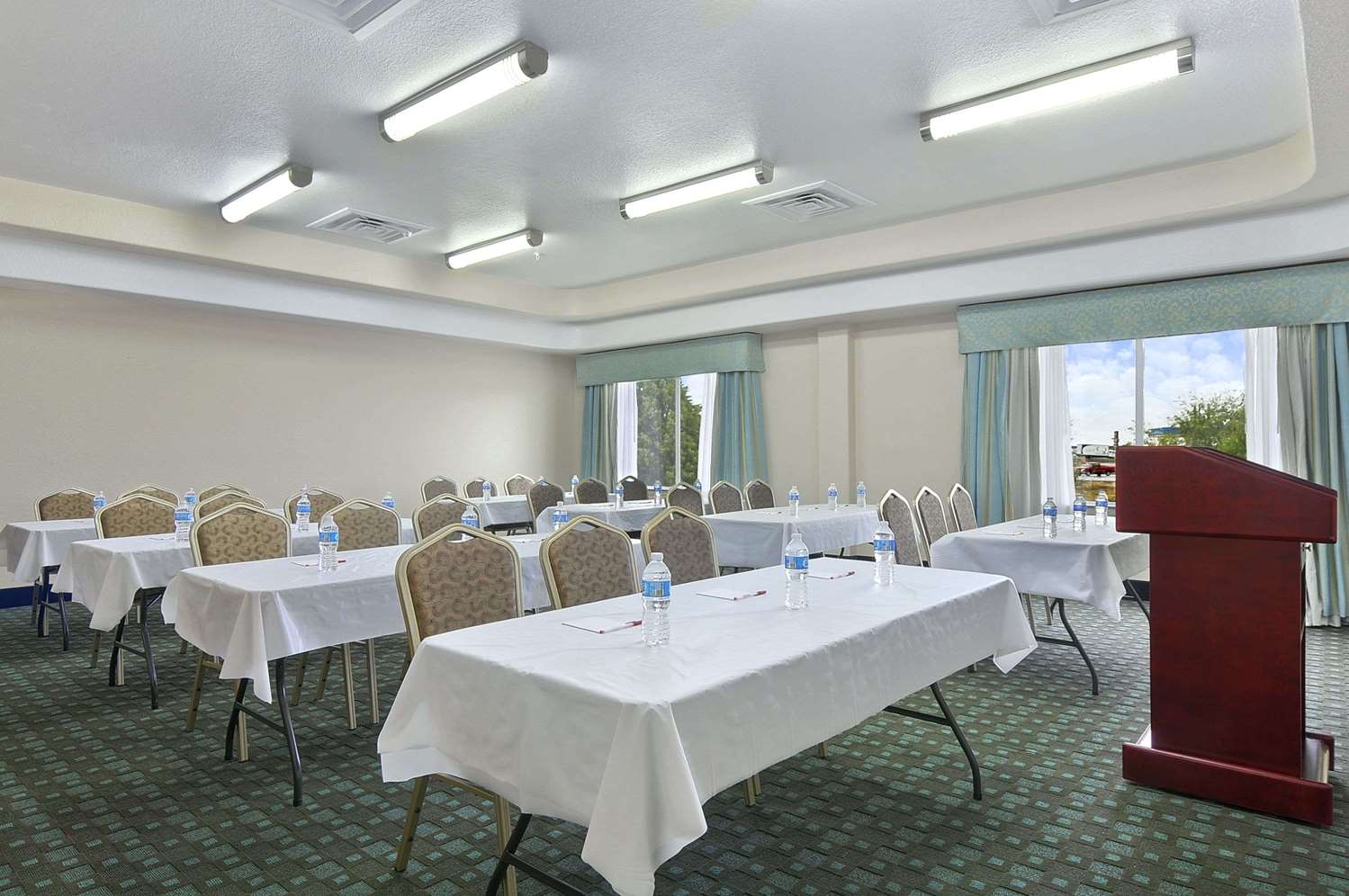 Ramada By Wyndham South Waco 4/7