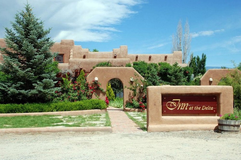 The Inn at the Delta 21/32