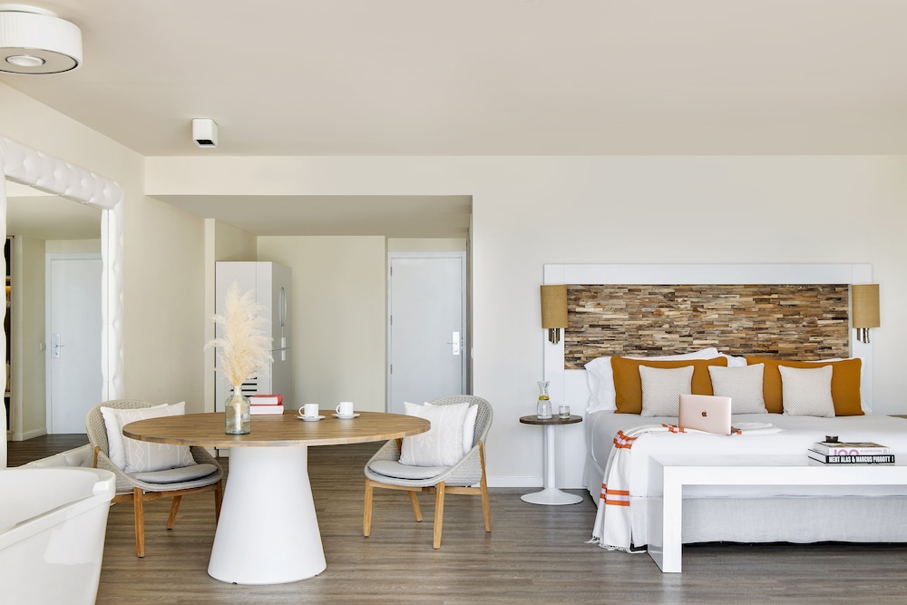 ME Ibiza - The Leading Hotels of The World 36/80