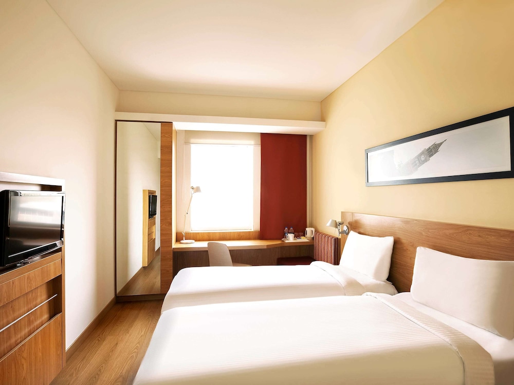 ibis Navi Mumbai 11/75