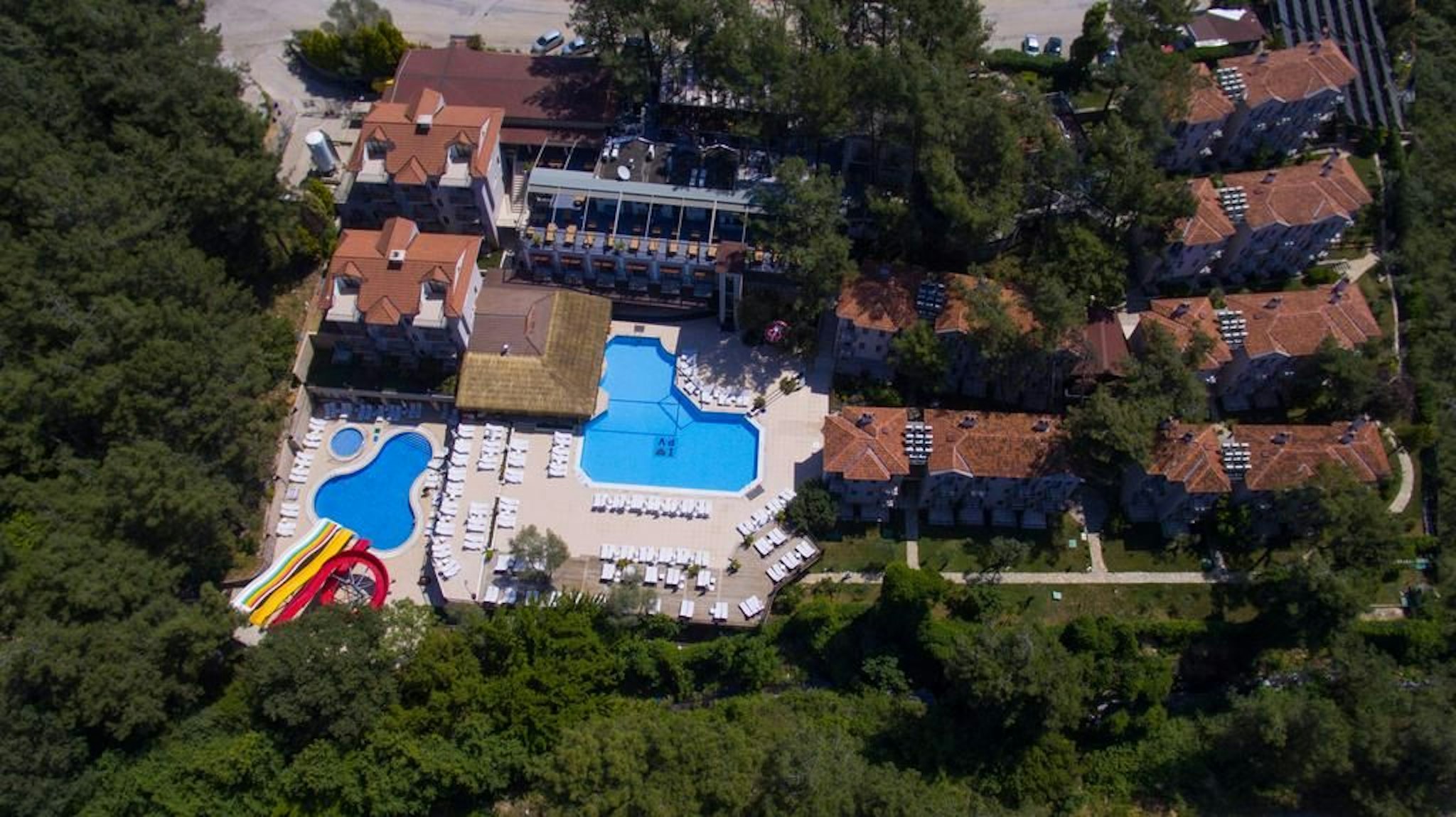 Pine Valley Hotel 20/21