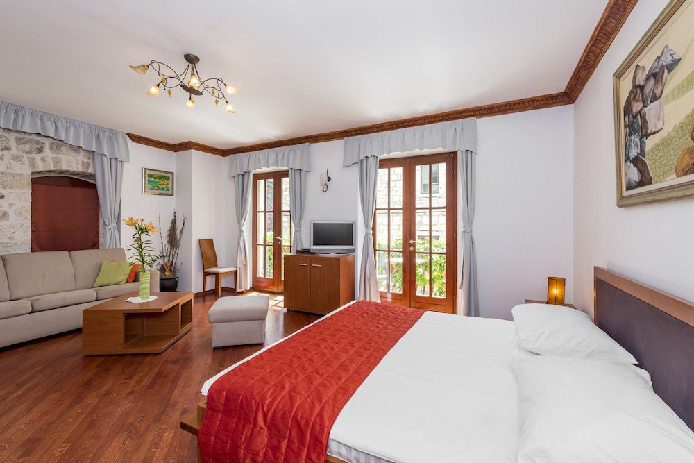 Hotel Villa Nora 16/49