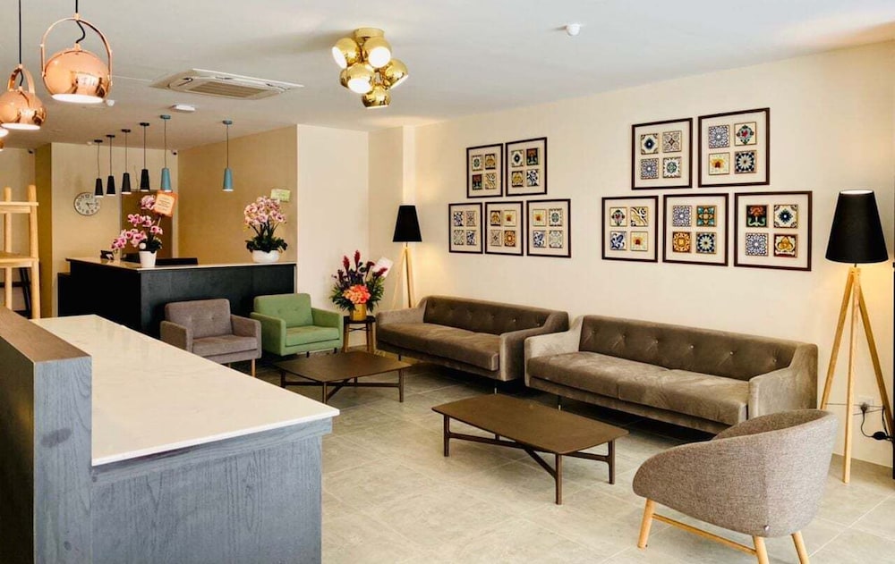 Bishop Hotel Penang 34/50