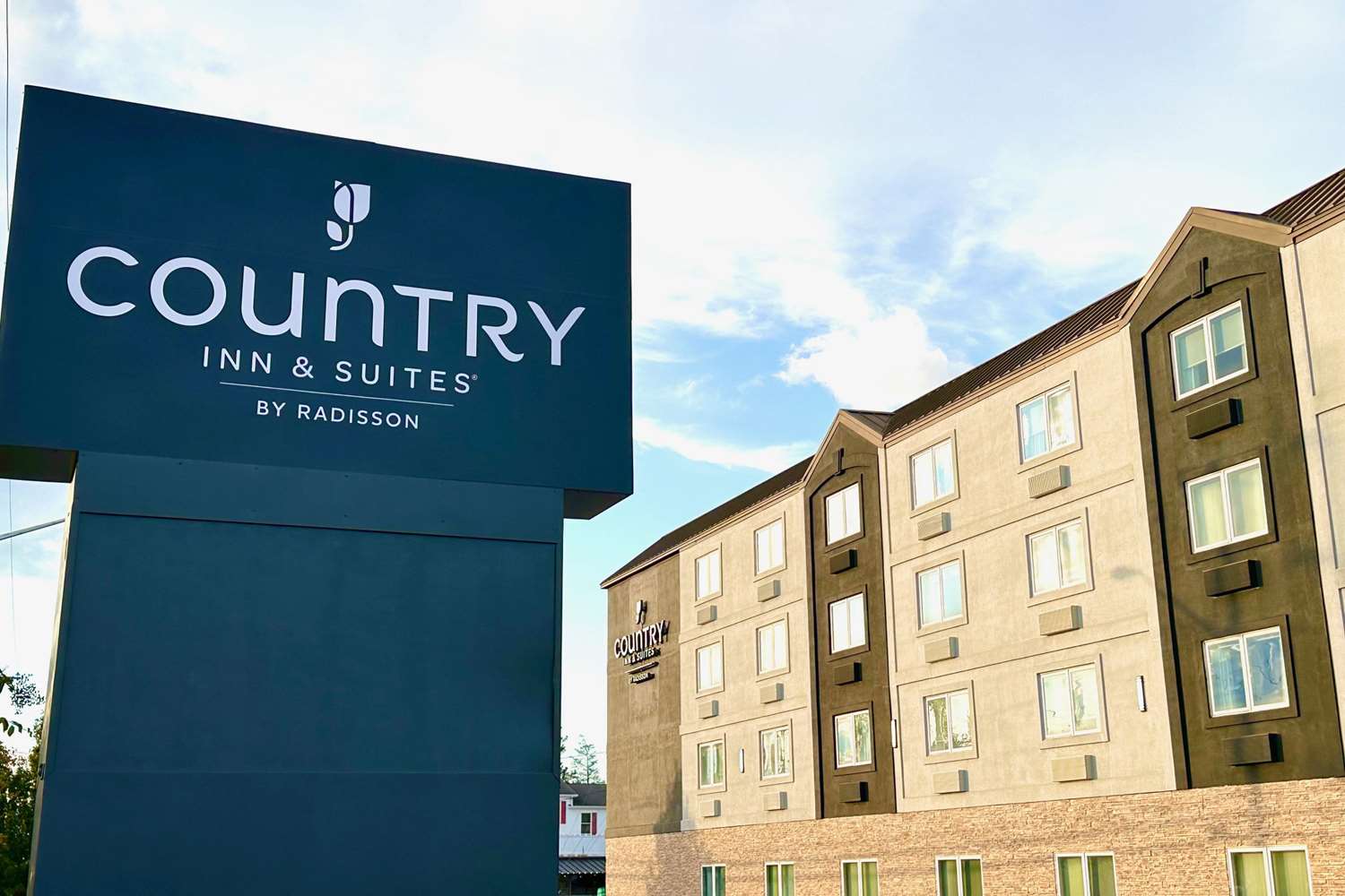Country Inn & Suites by Radisson, Rehoboth Beach - Dewey 1/33