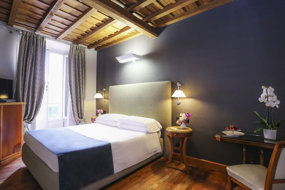 Hotel Valadier 34/72