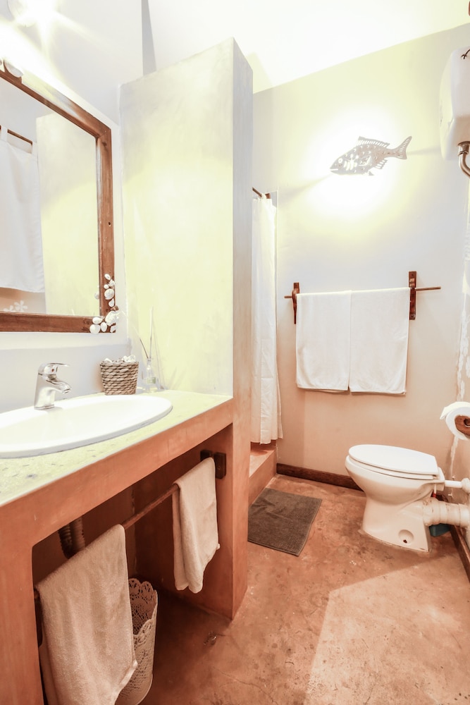 Sahari Zanzibar 81/81