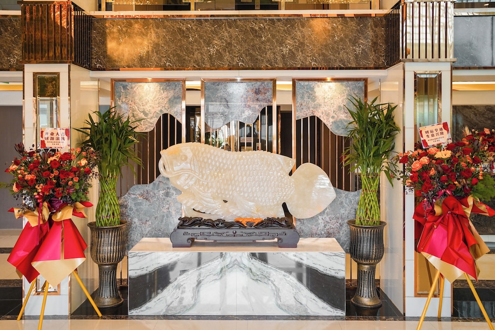 Golden Empire Suvarnabhumi Hotel 13/48