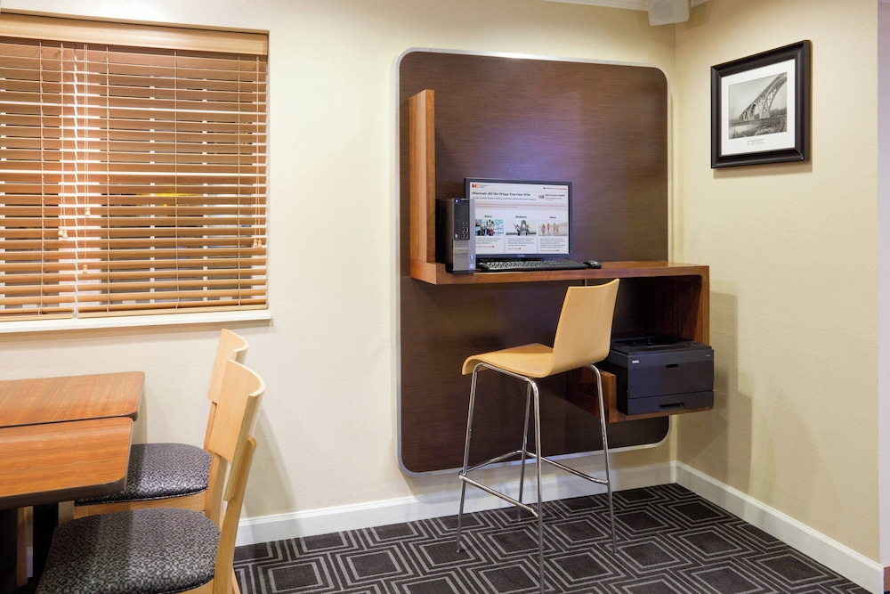 Towneplace Suites Minneapolis Eden Prairie 34/50