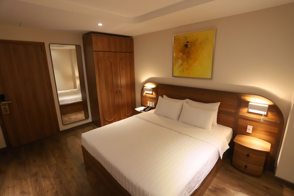 Lanura Apartments and Hotel 2/45