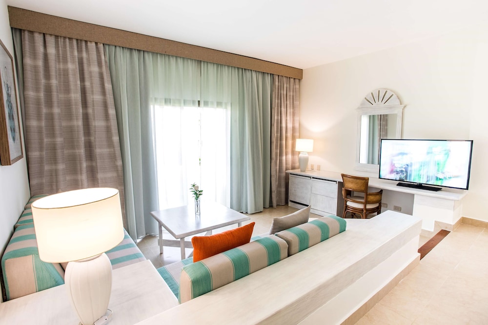 Iberostar Selection Bavaro Suites 30/49