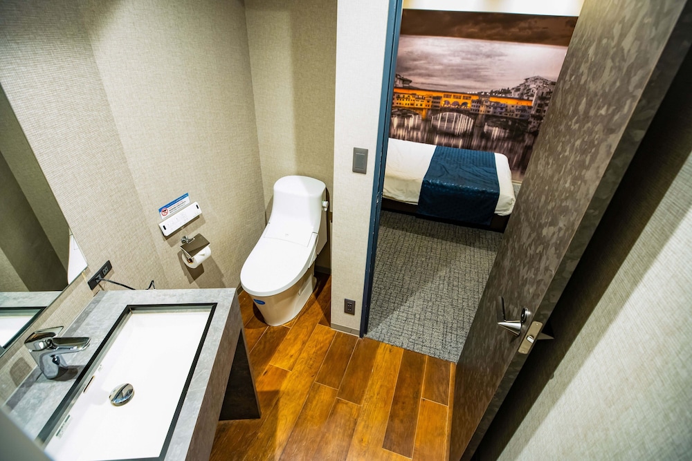 Hotel S-Presso 57/57