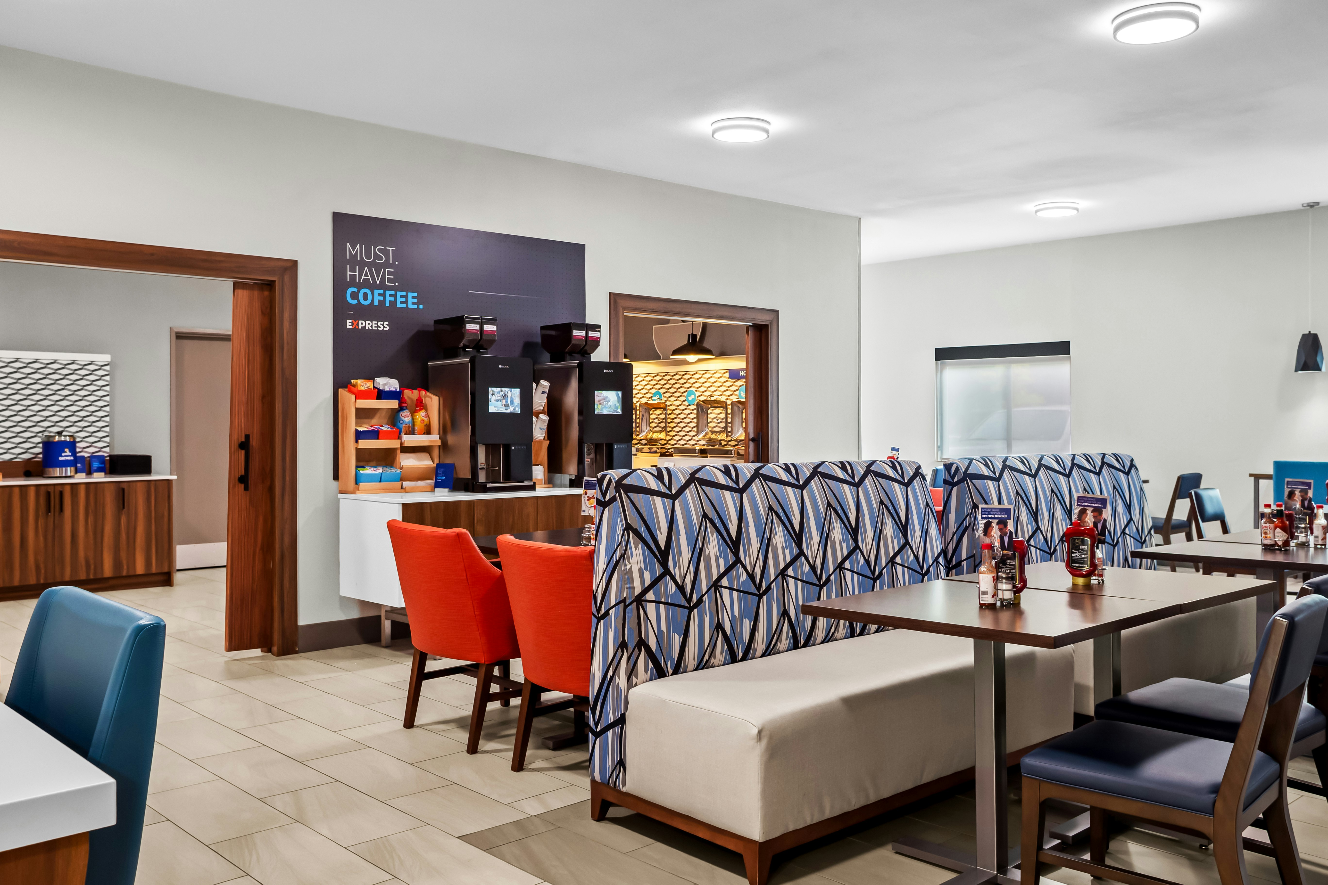 Holiday Inn Express & Suites Tumwater - Olympia By IHG 26/36