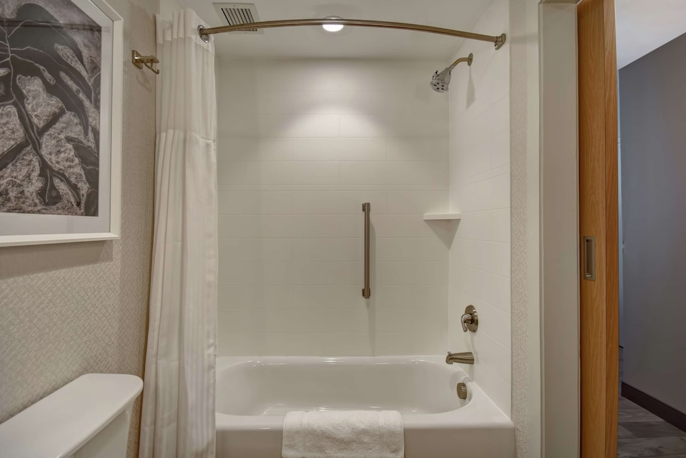 Hilton Garden Inn Jackson Tn 22/83