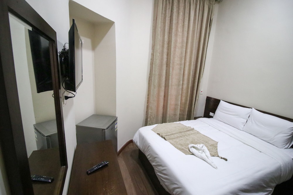 Hotel Miramar Talaat Harb Cairo 12/46