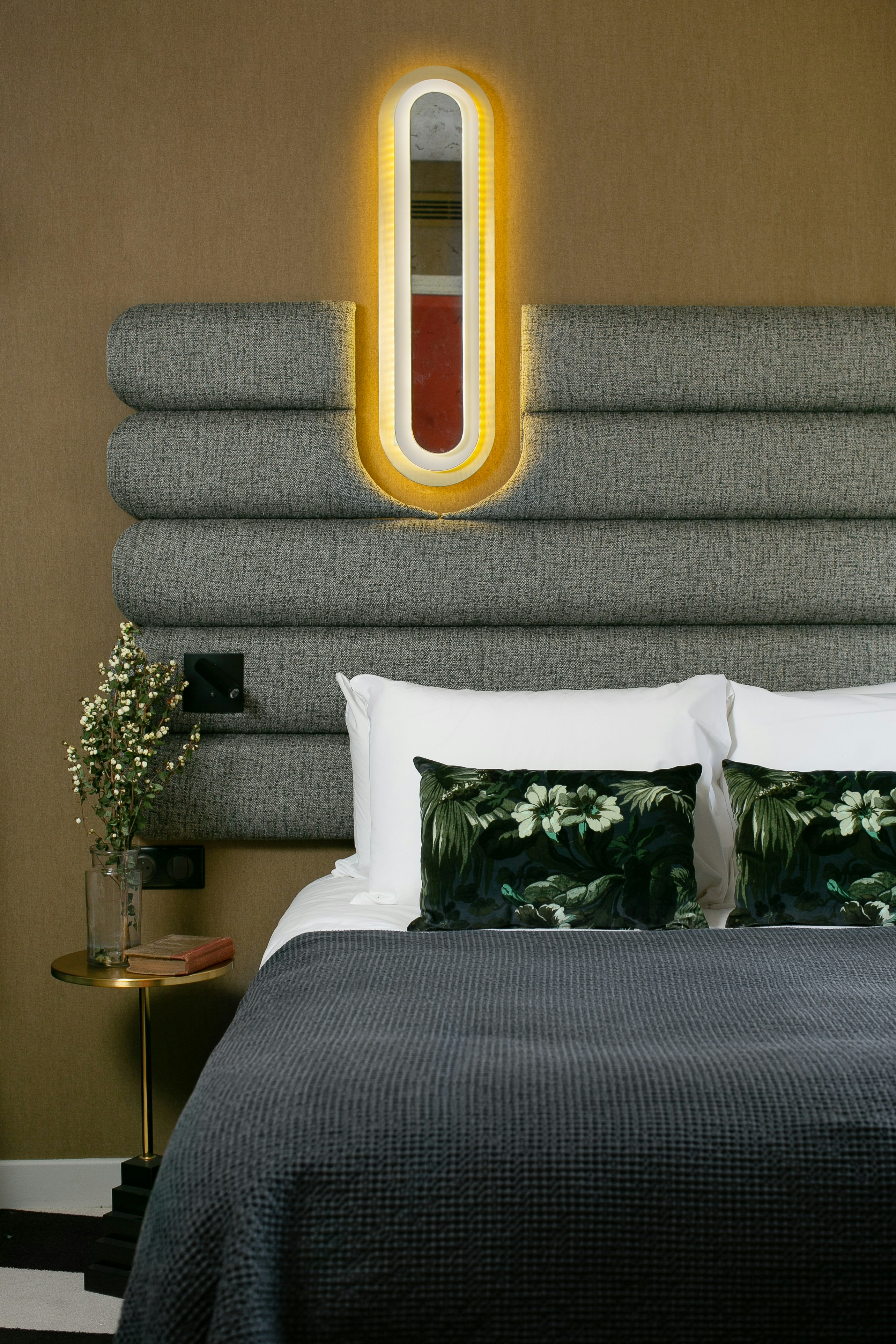 La Planque Hotel 14/77