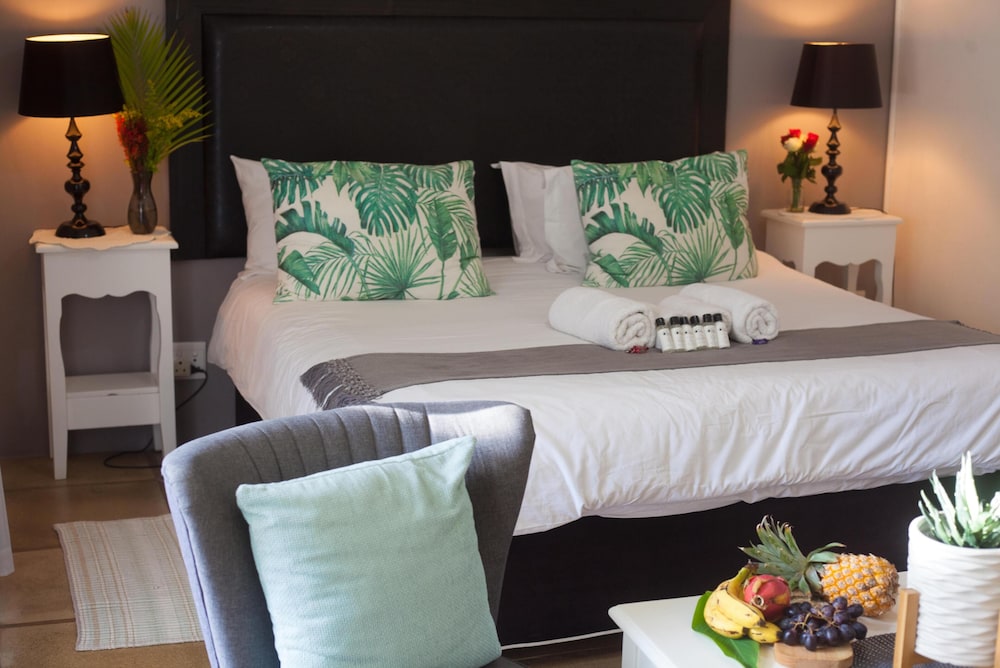 Caza Beach Guesthouse 28/50