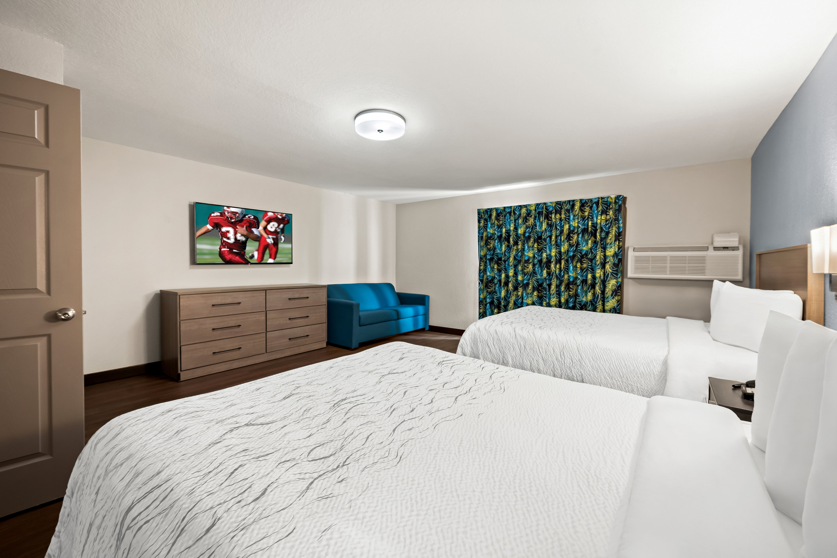SUITE, 2 QUEEN BEDS, KITCHEN, ACCESSIBLE