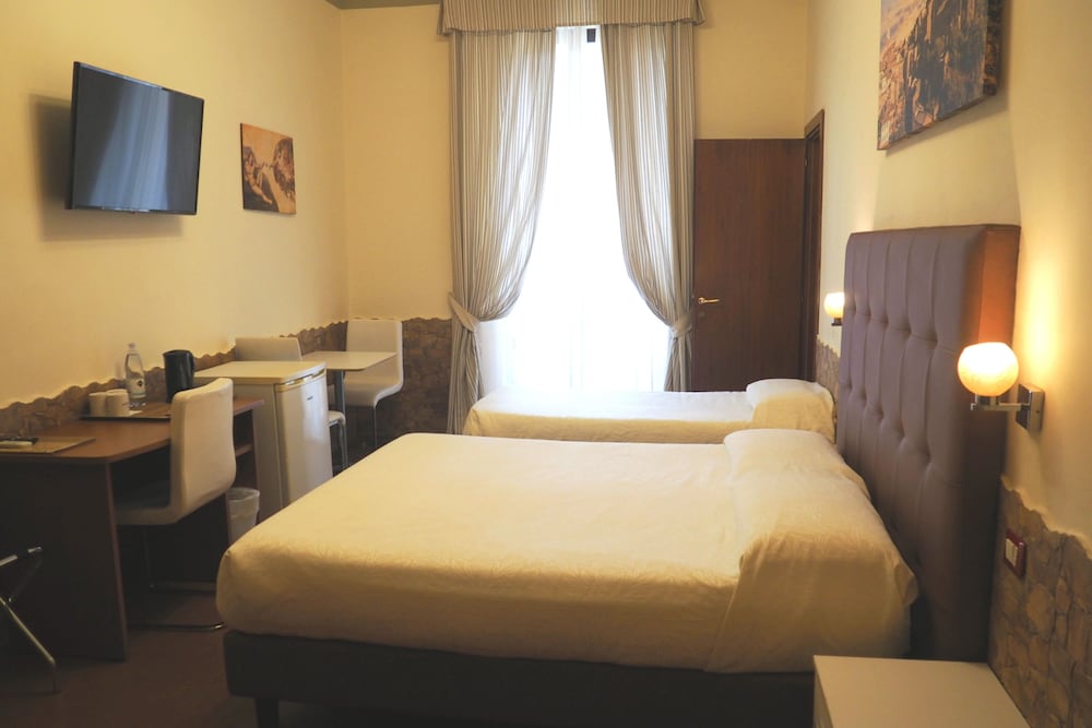 Hotel Ester 34/74