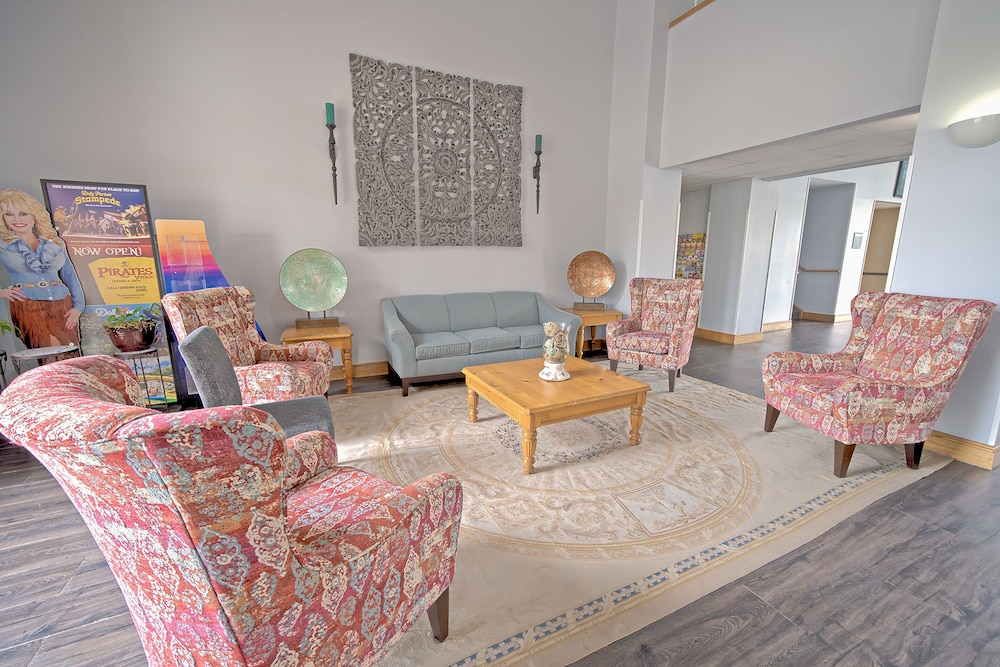All Seasons Suites 24/54