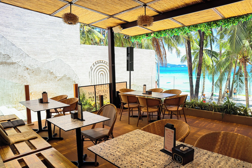 Mandarin Nest Boracay 66/75