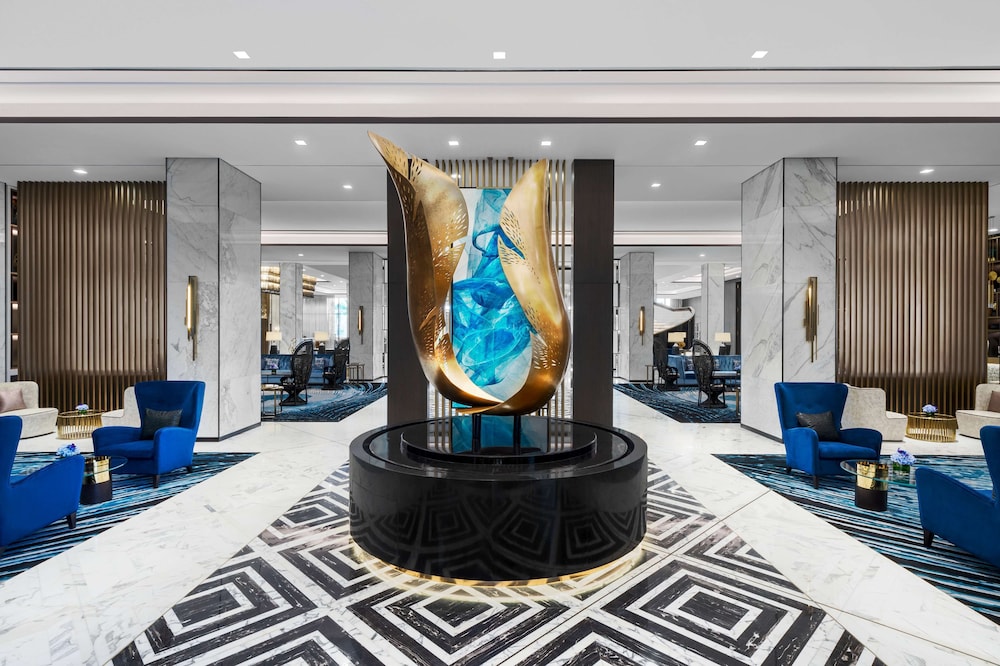 Waldorf Astoria Kuwait 8/81