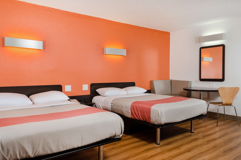 Ramada by Wyndham Merced 23/57
