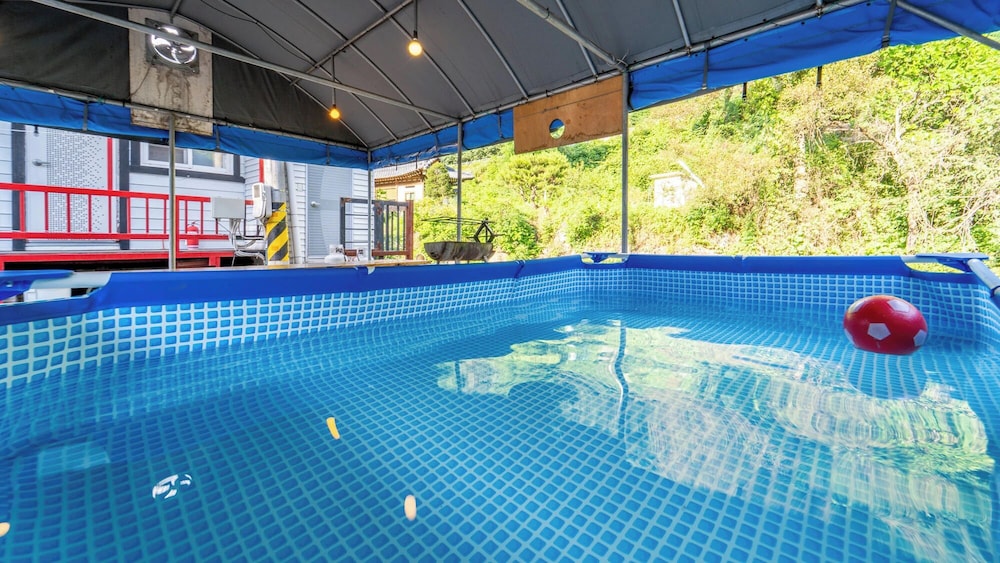 Cheongpyeong Yeoul Pension 3/50