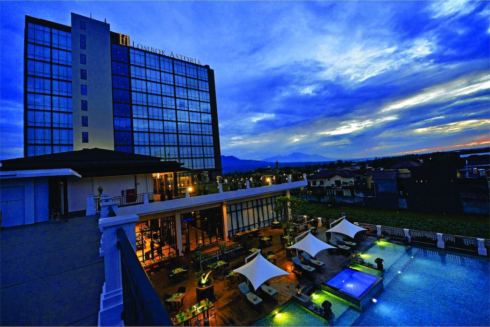 Lombok Astoria Hotel 4/50