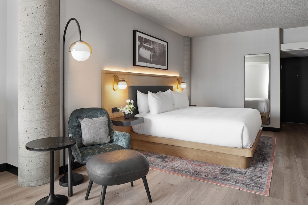 Hotel MOCO Valleyfield 24/64