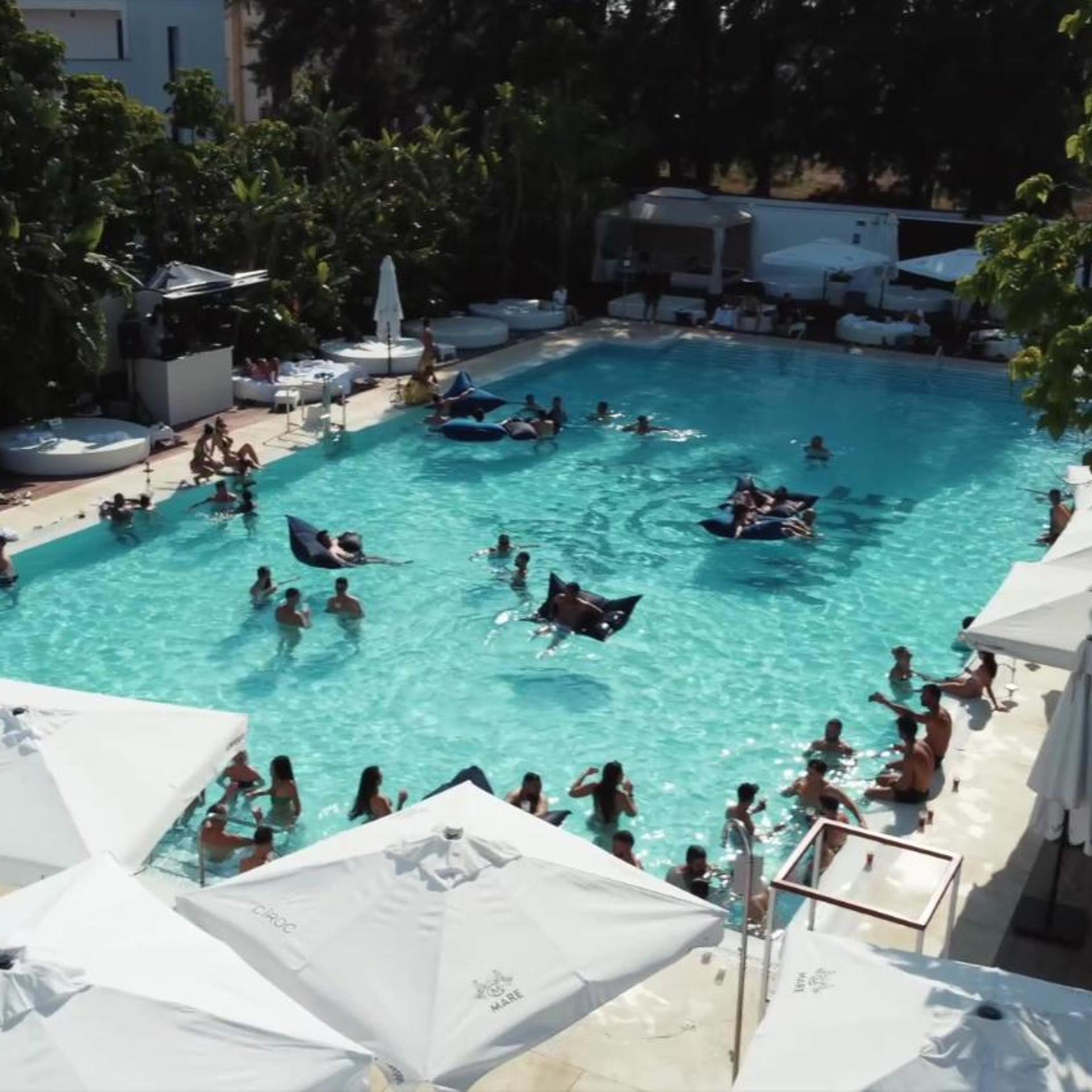 MARE HOTEL 30/53
