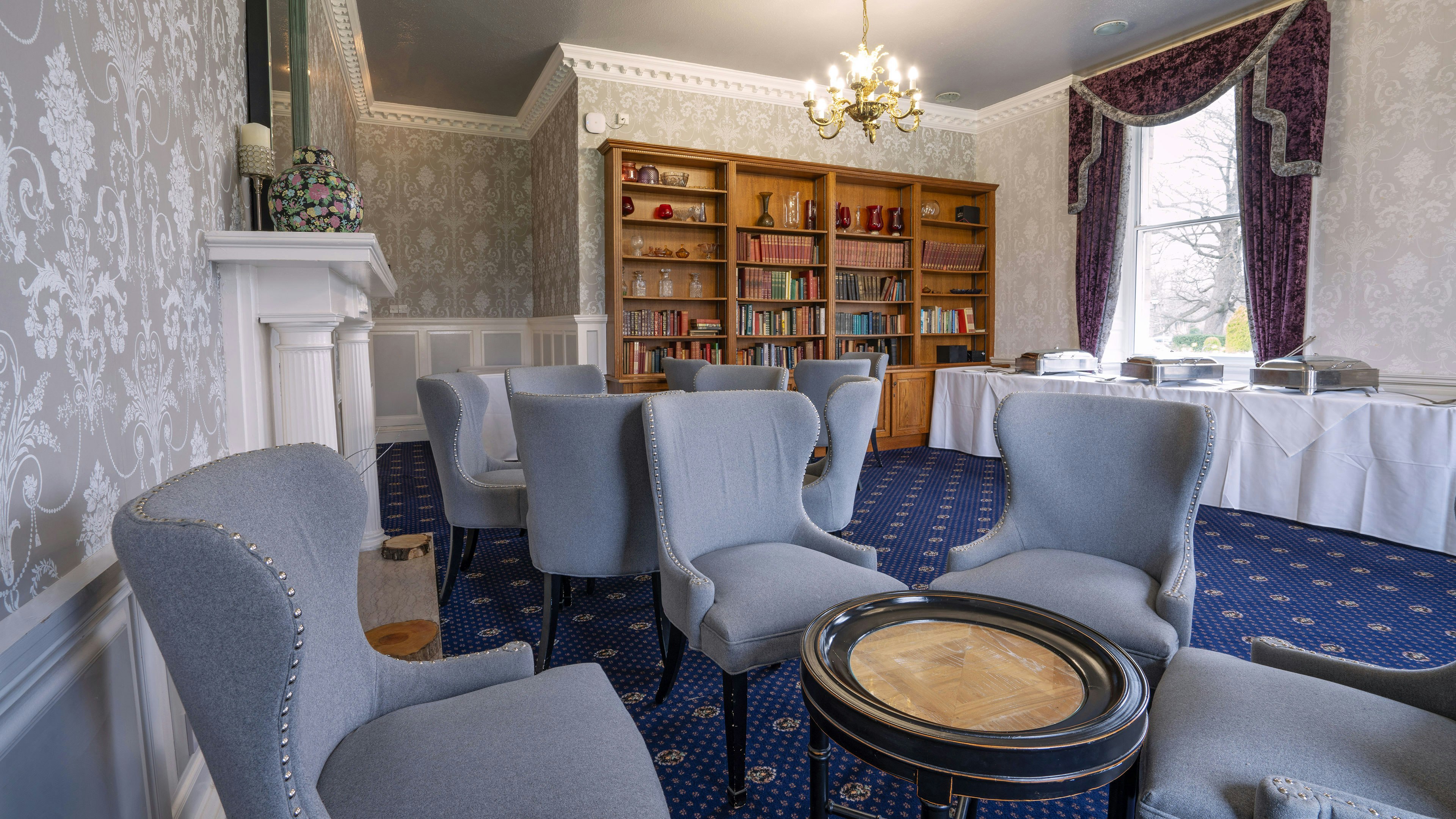 Waterton Park Hotel 44/58