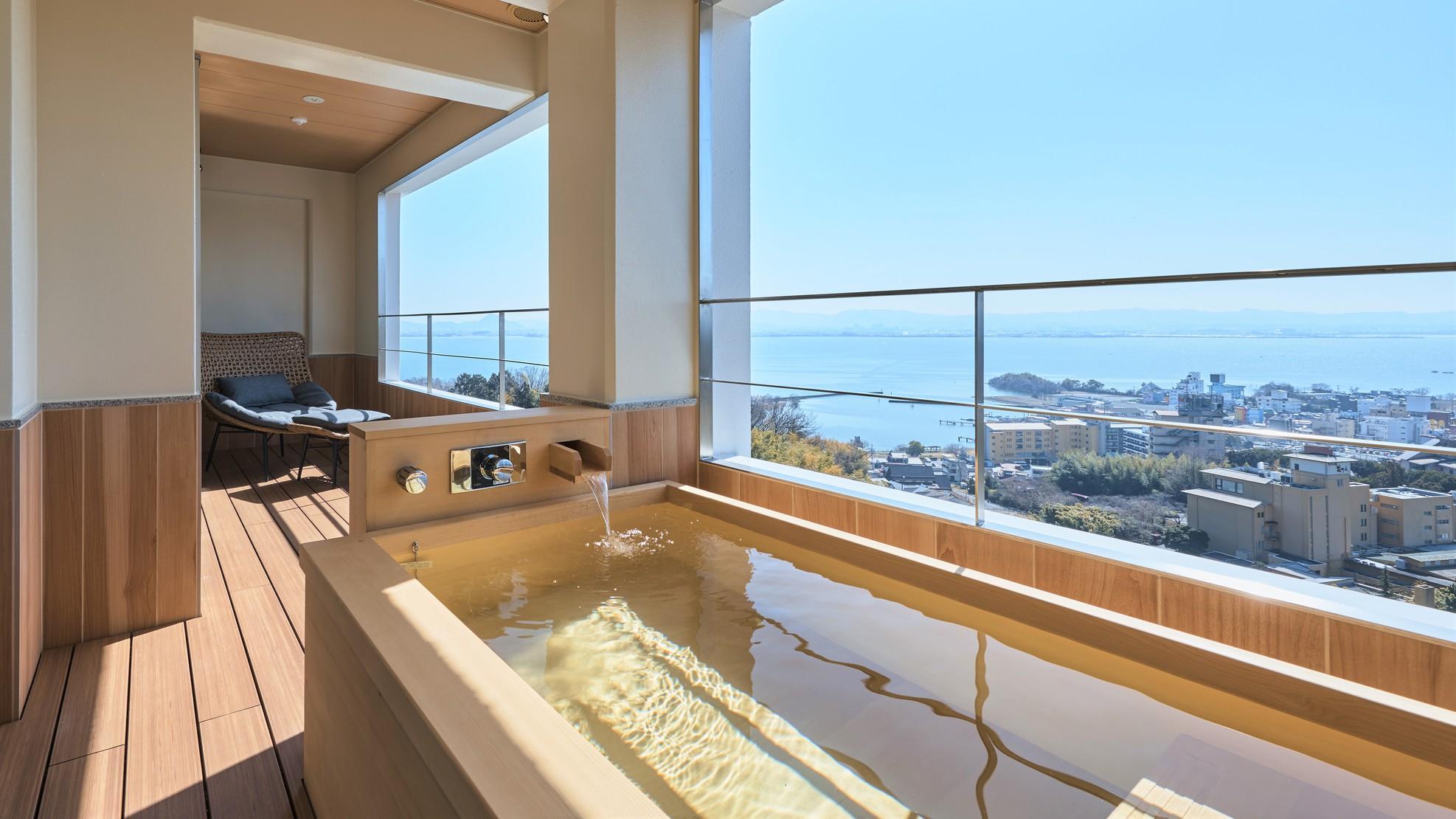 Suite, Twin Beds