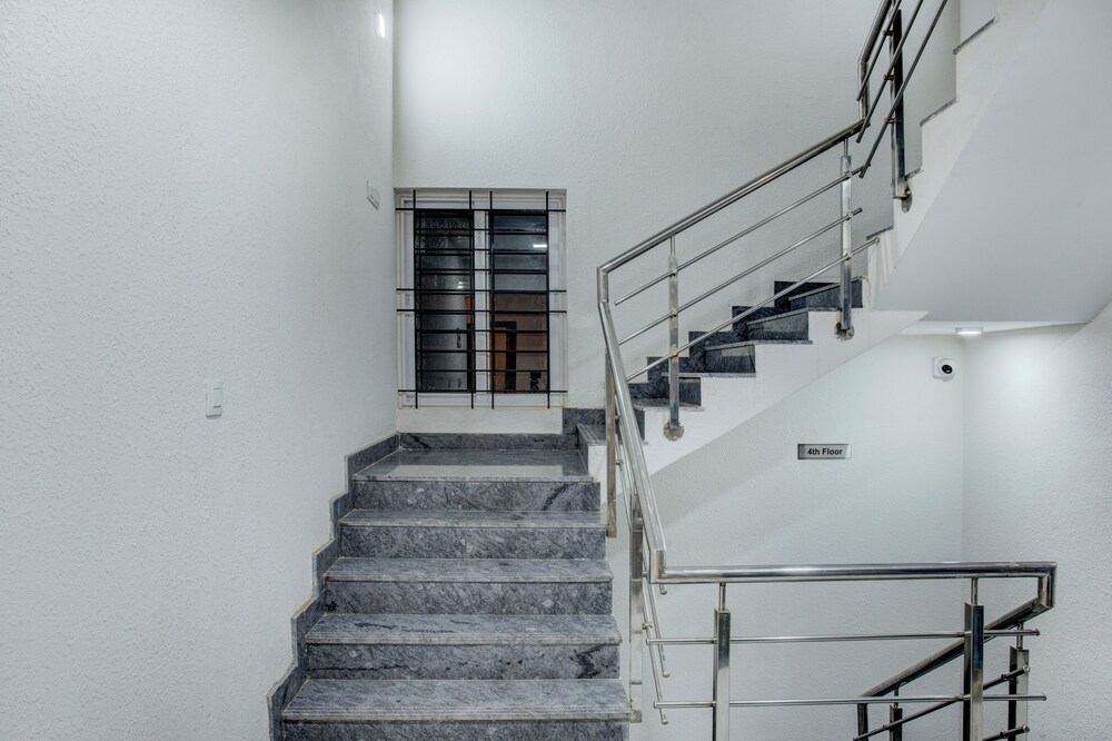 ECKO Sterling Inn Bangalore International Airport photo2