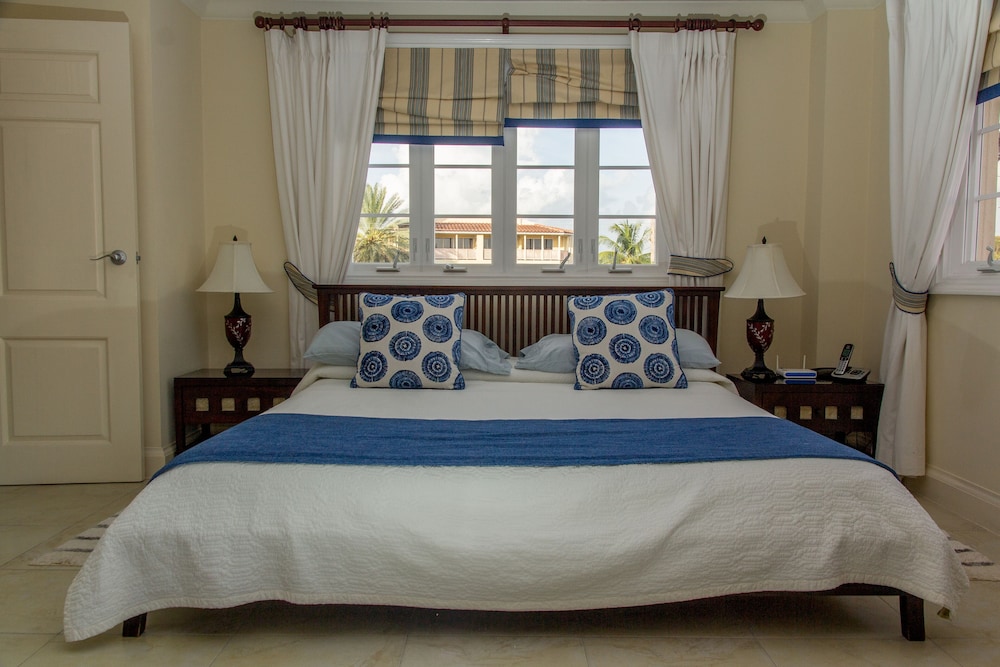 White Sands Beach Condos 5/50